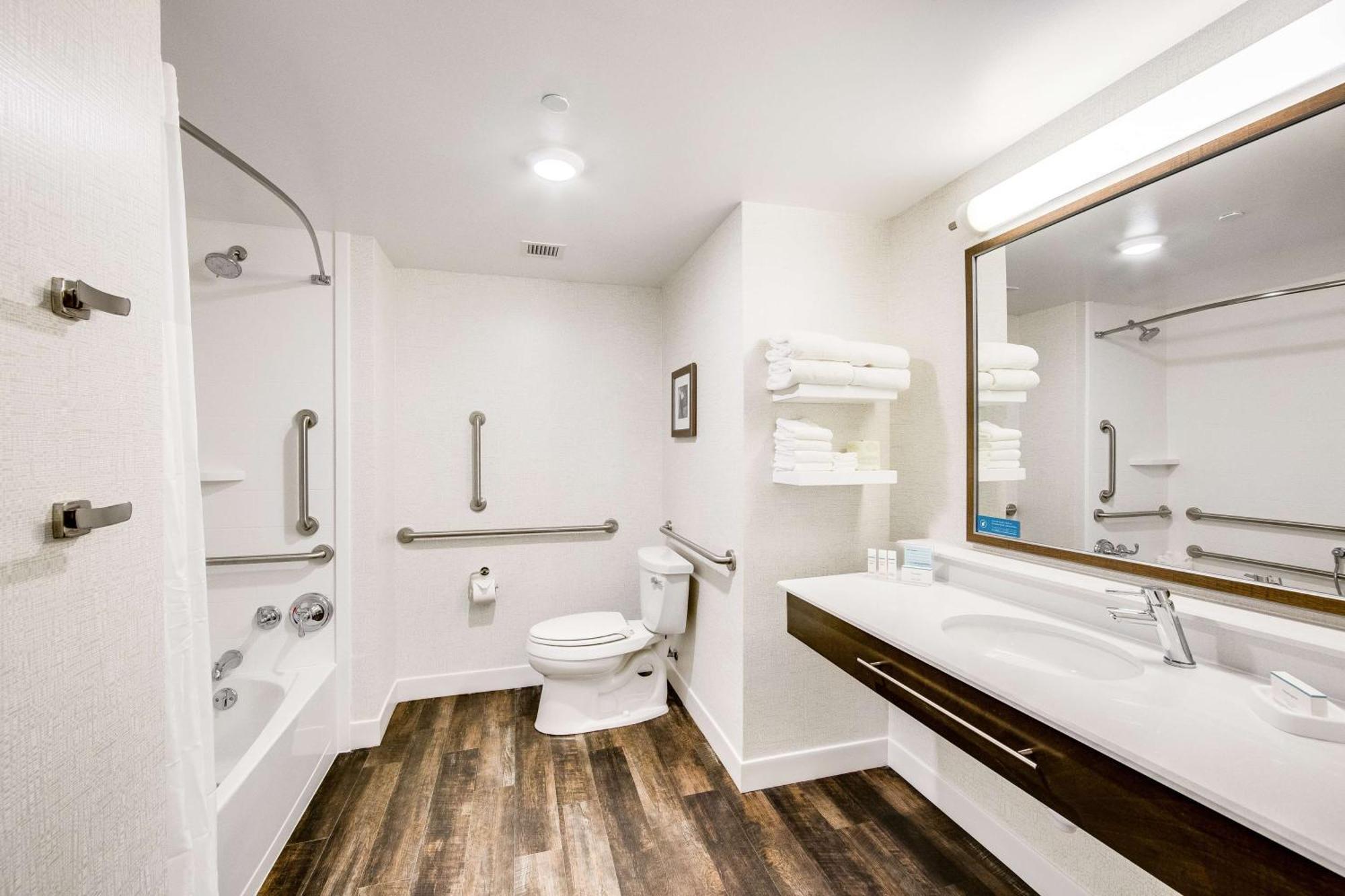 Hampton Inn & Suites Fort Worth Downtown Bagian luar foto