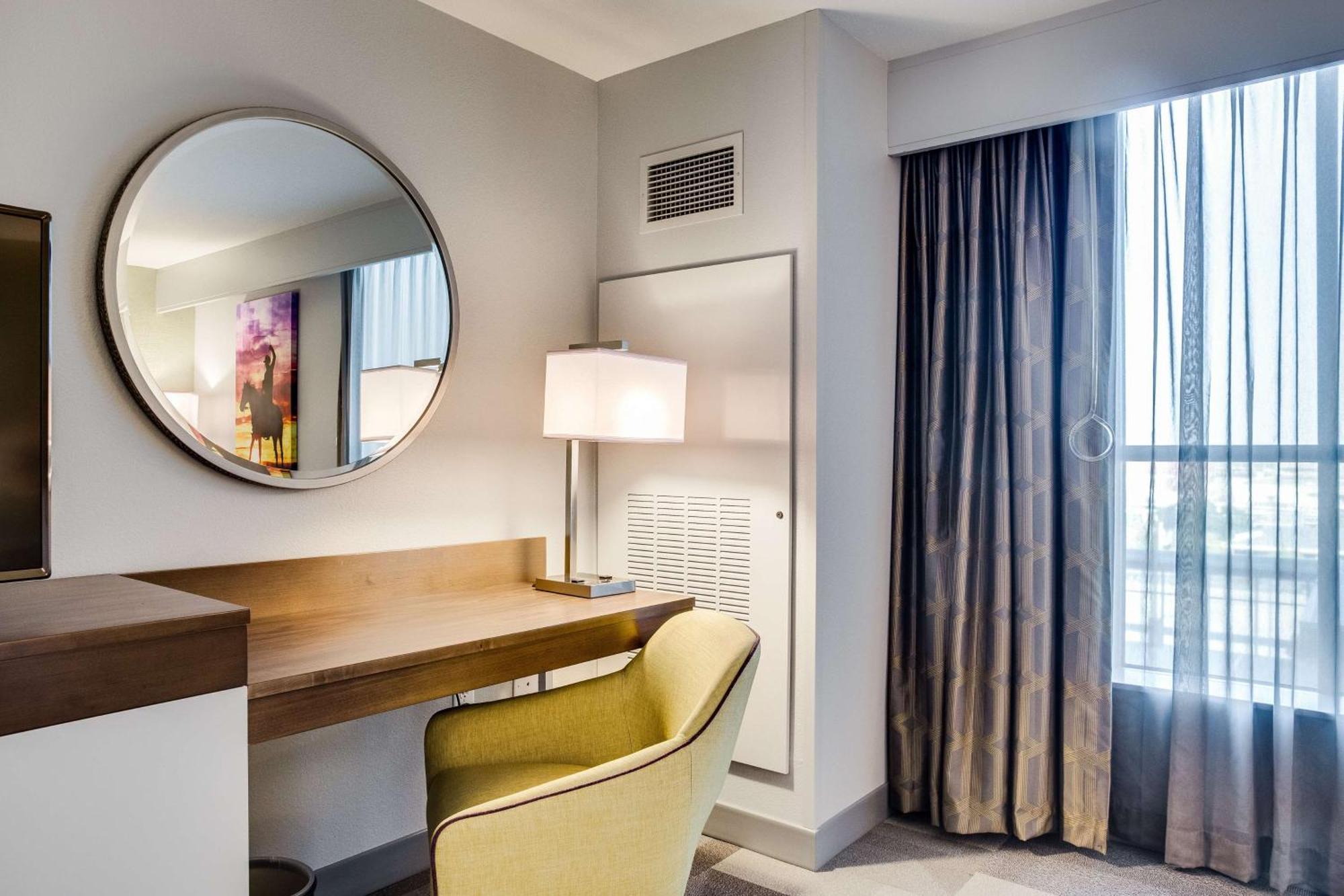 Hampton Inn & Suites Fort Worth Downtown Bagian luar foto